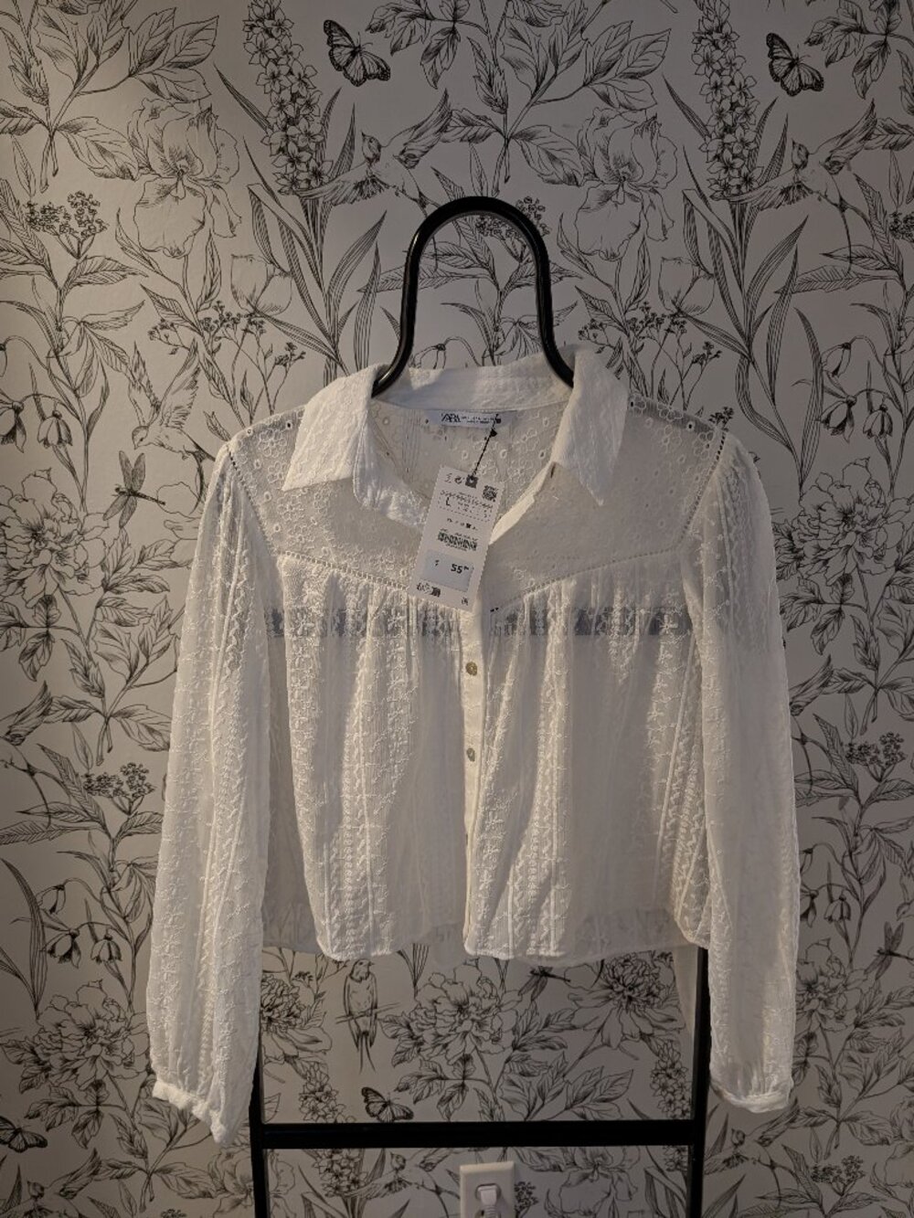 Zara White Embroidered Cropped Blouse | NWT | Size L